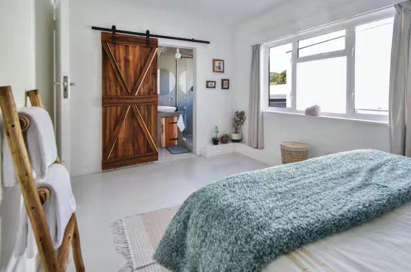 To Let 2 Bedroom Property for Rent in Seaside Longships Western Cape